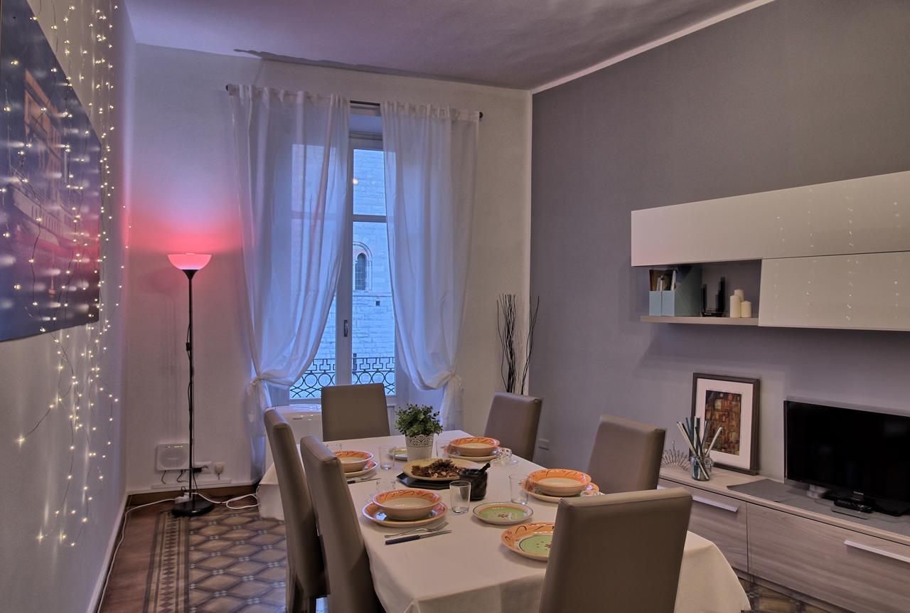Appartement Piazza Duomo Amazing à Côme Extérieur photo